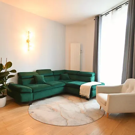 Duplex 100 M2 4 Chambres Moderne Proche Paris Et Rer